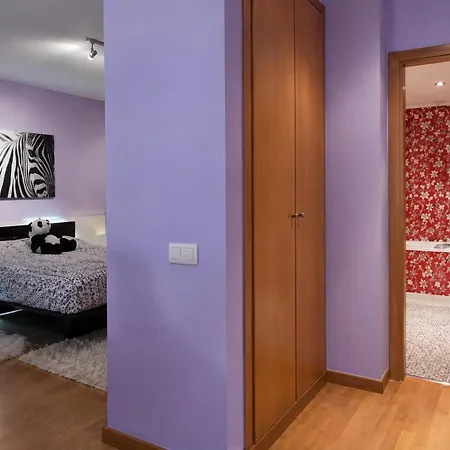 Vale Apartment